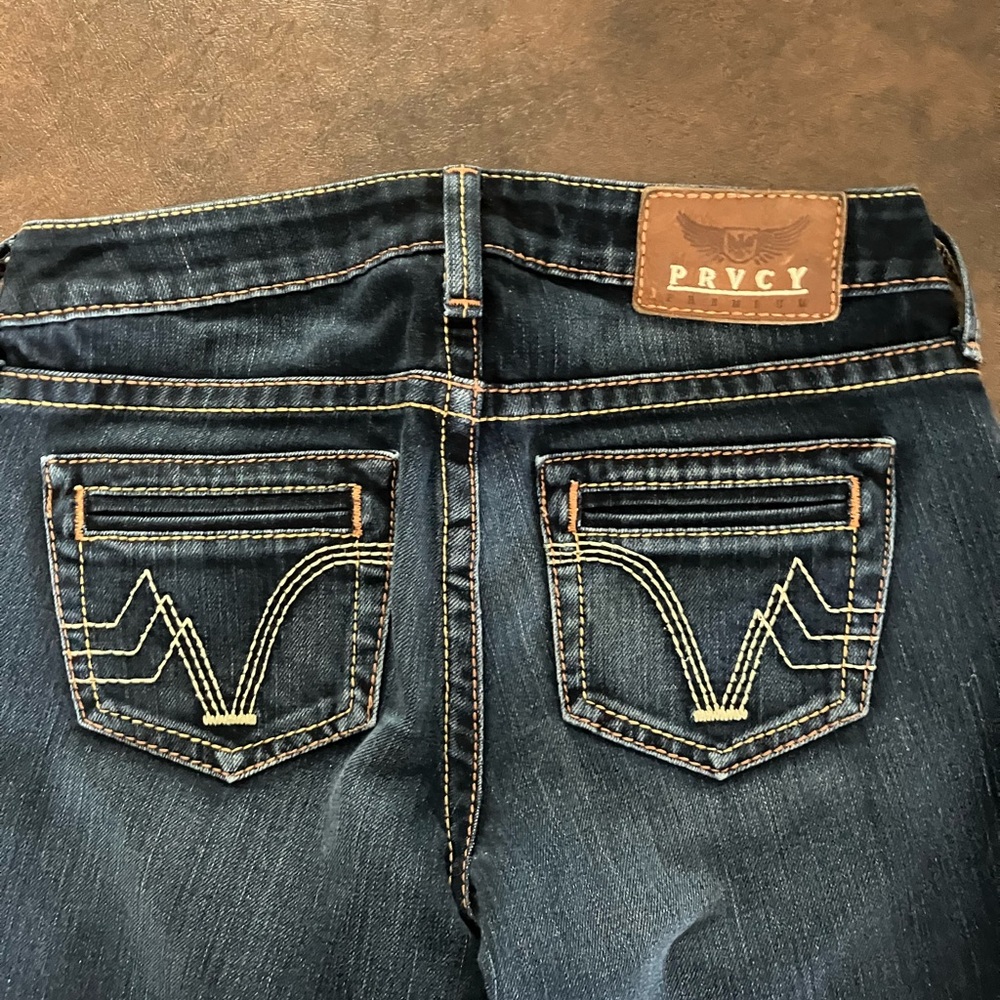 PRVCY Women's Indigo Jeans with Contrast Stitching